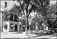 1930s view of south block of Merchants Sauare.