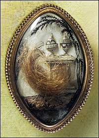 Mourning brooch